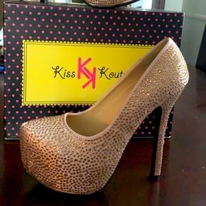 Sparkly Kiss Kouture Taupe heels